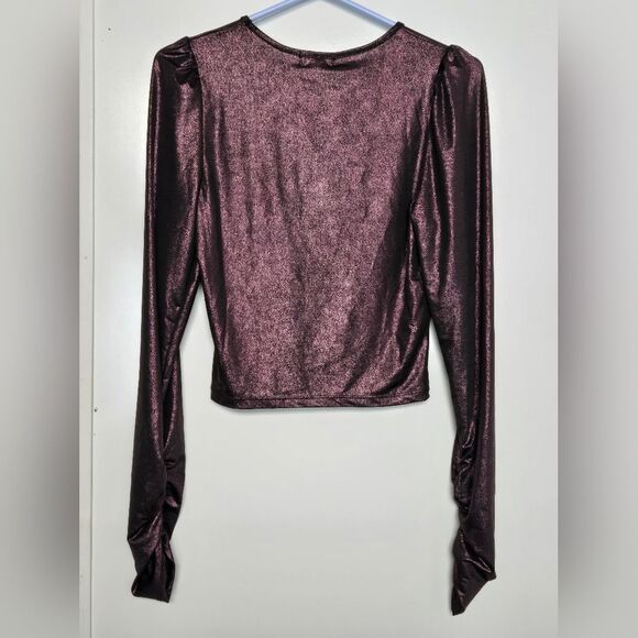 AQUA Ruched Long Sleeve Shine Top - Sz M Rose Black - Picture 3 of 6